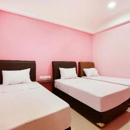 Oyo 89387 Sun Keerana Hotel Kelang Zewnętrze zdjęcie