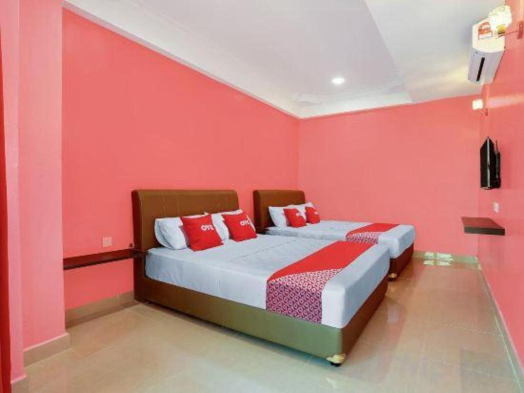 Oyo 89387 Sun Keerana Hotel Kelang Zewnętrze zdjęcie