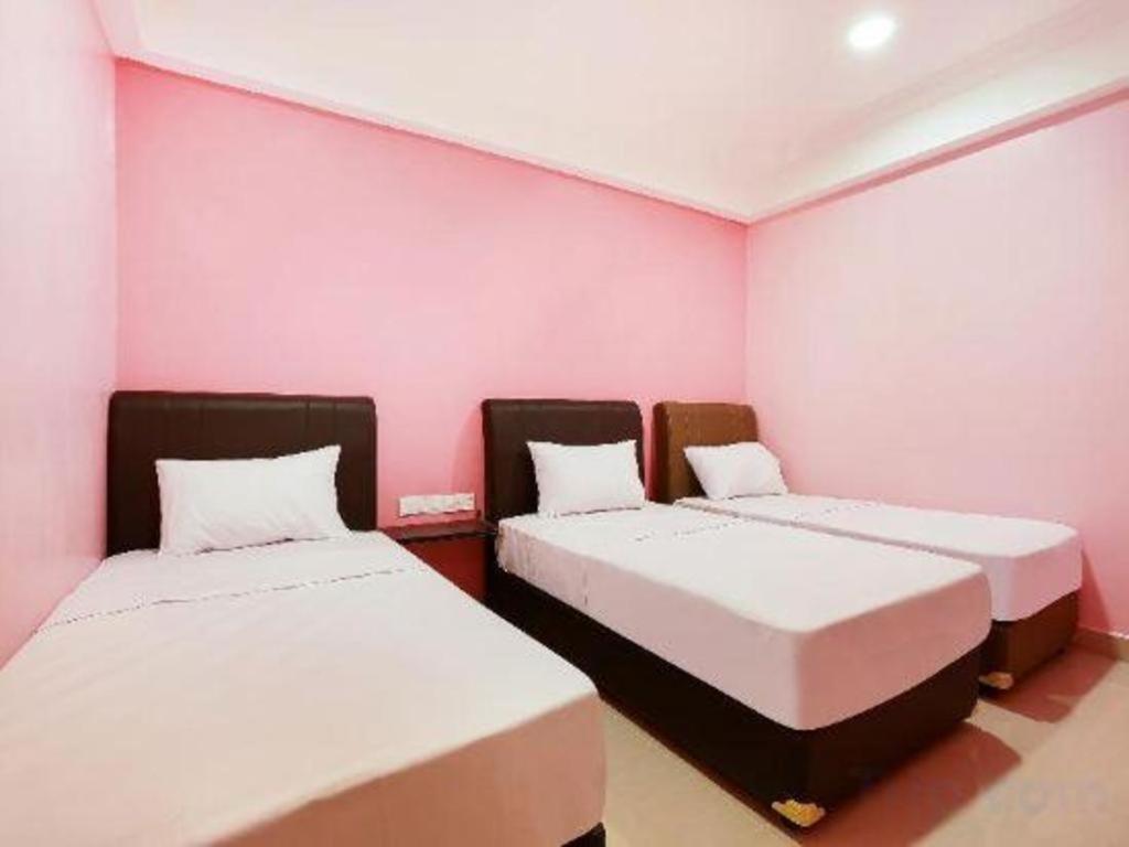 Oyo 89387 Sun Keerana Hotel Kelang Zewnętrze zdjęcie
