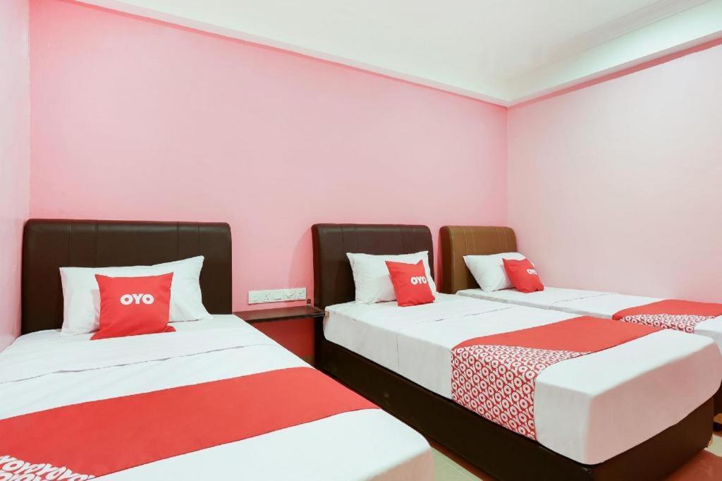 Oyo 89387 Sun Keerana Hotel Kelang Zewnętrze zdjęcie