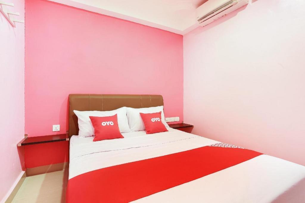 Oyo 89387 Sun Keerana Hotel Kelang Zewnętrze zdjęcie