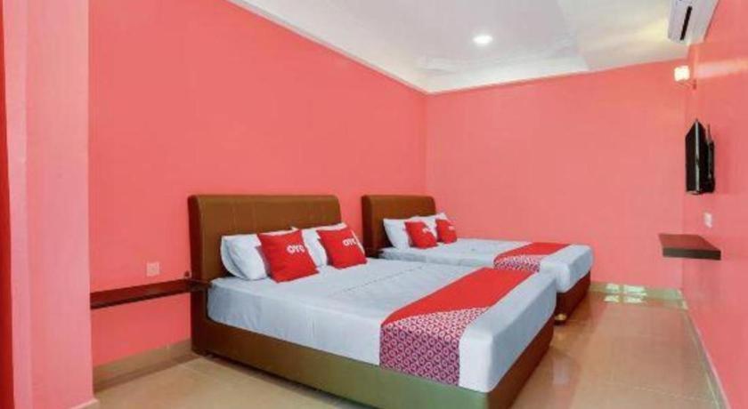 Oyo 89387 Sun Keerana Hotel Kelang Zewnętrze zdjęcie
