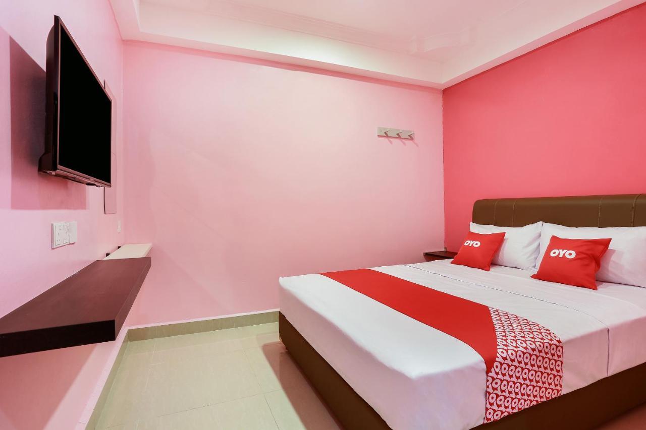 Oyo 89387 Sun Keerana Hotel Kelang Zewnętrze zdjęcie