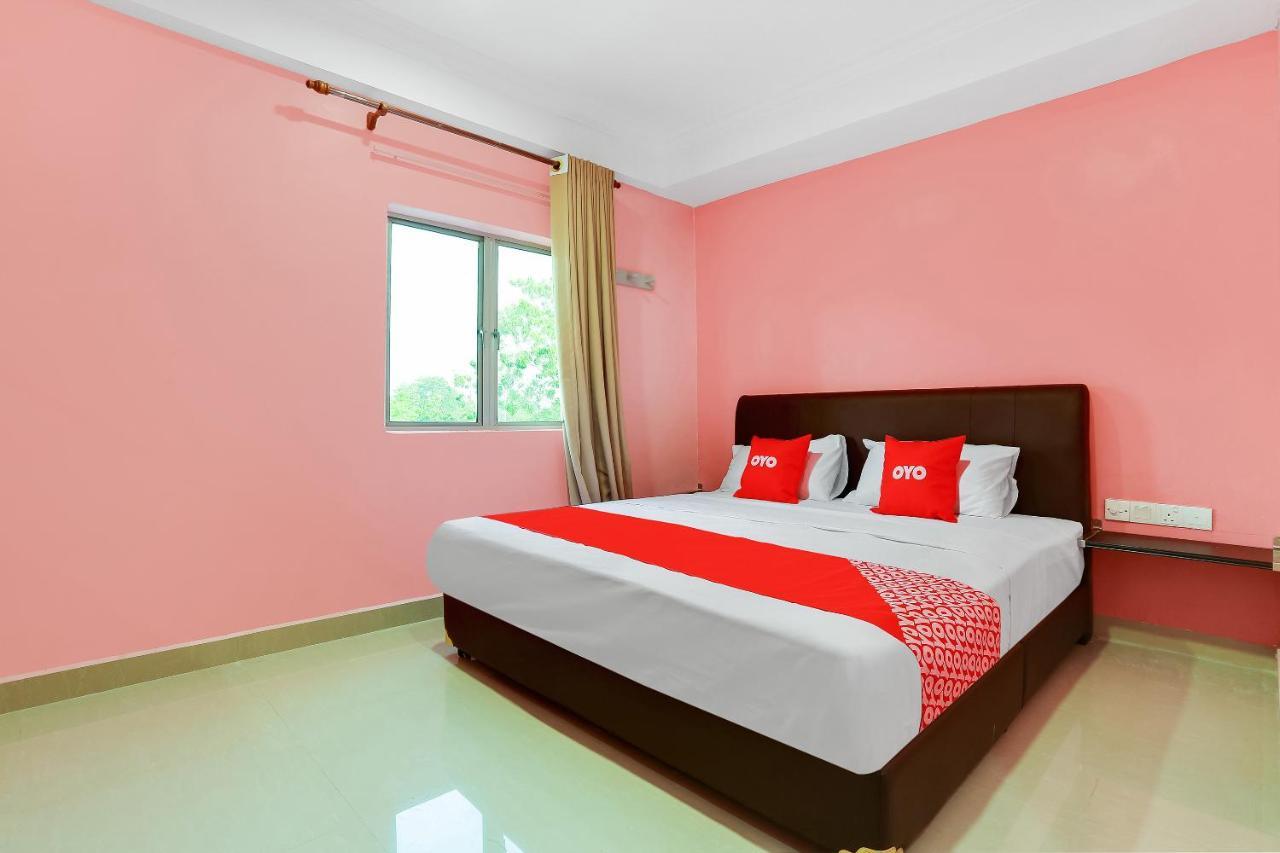 Oyo 89387 Sun Keerana Hotel Kelang Zewnętrze zdjęcie
