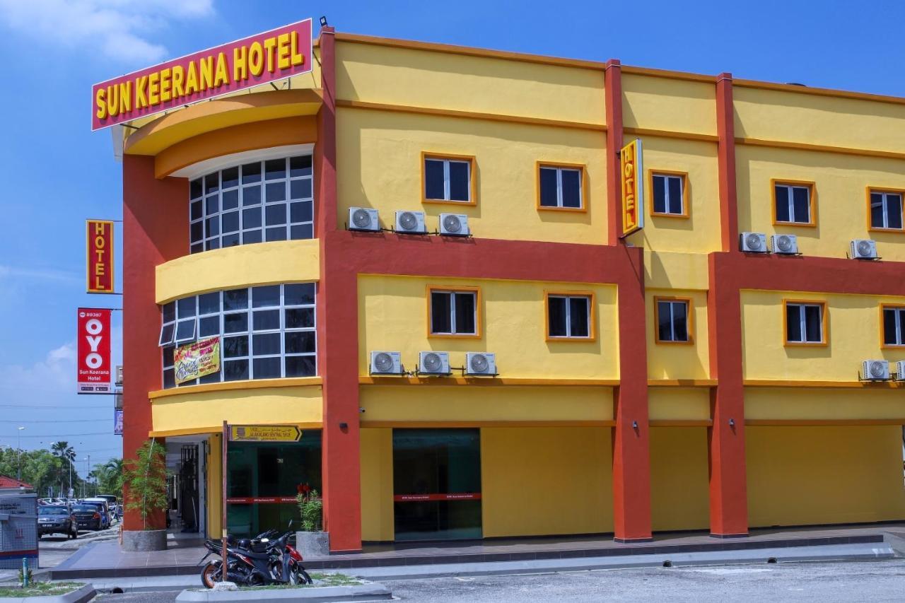 Oyo 89387 Sun Keerana Hotel Kelang Zewnętrze zdjęcie