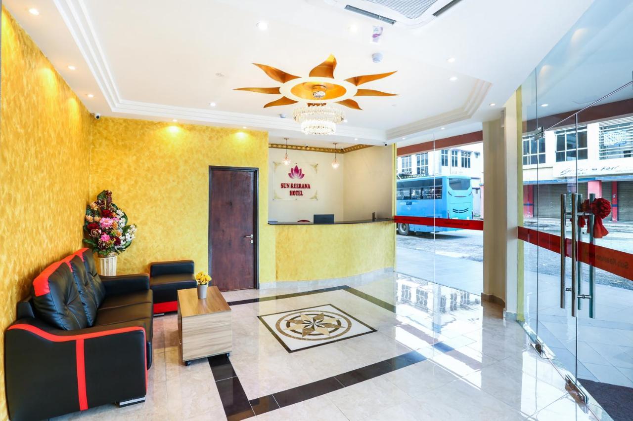 Oyo 89387 Sun Keerana Hotel Kelang Zewnętrze zdjęcie